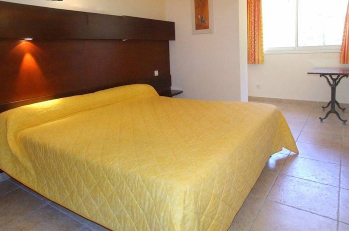 Imagen de la habitación del Hotel Hôtel Arena Le refuge. Foto 8