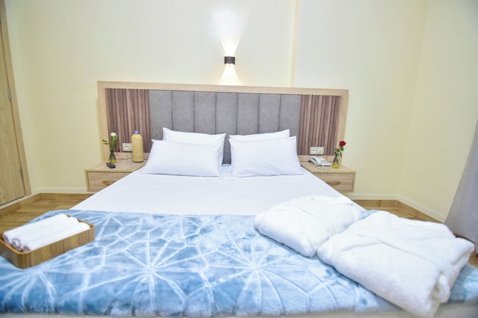 Imagen de la habitación del Hotel H&ocirc;tel Atlas, T&aacute;nger. Foto 5