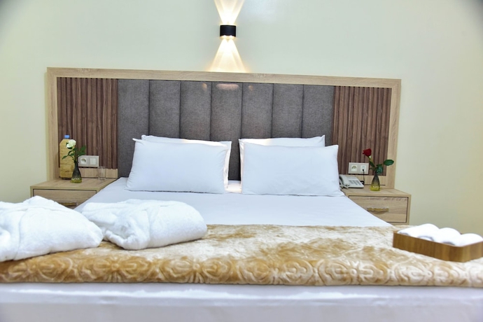 Imagen de la habitación del Hotel H&ocirc;tel Atlas, T&aacute;nger. Foto 10