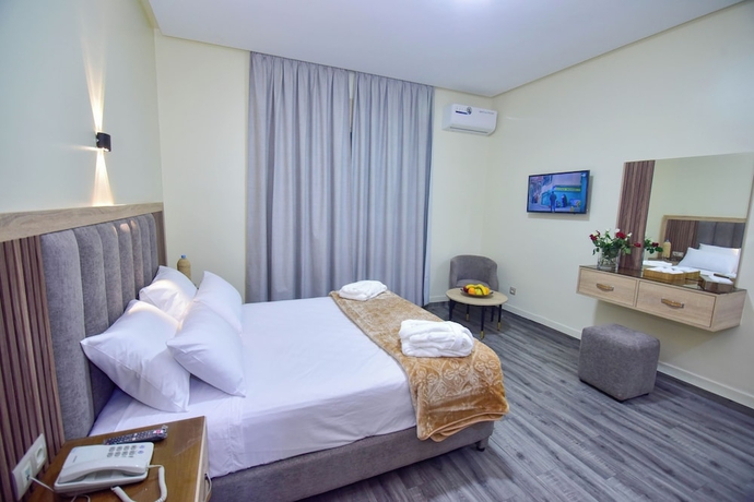 Imagen de la habitación del Hotel H&ocirc;tel Atlas, T&aacute;nger. Foto 11