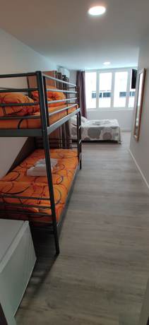 Imagen de la habitación del Hotel H&ocirc;tel Au Val&eacute;ry. Foto 3