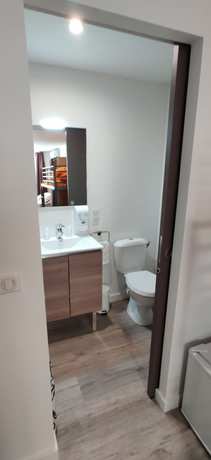 Imagen de la habitación del Hotel H&ocirc;tel Au Val&eacute;ry. Foto 5