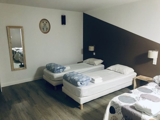 Imagen de la habitación del Hotel H&ocirc;tel Au Val&eacute;ry. Foto 9