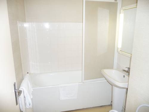 Imagen de la habitación del Hotel H&ocirc;tel Au Week-end. Foto 4