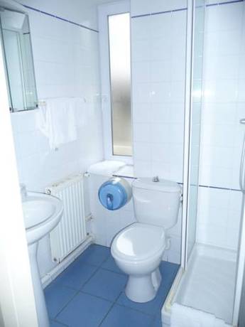 Imagen de la habitación del Hotel H&ocirc;tel Au Week-end. Foto 7