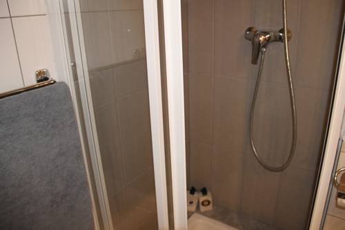 Imagen de la habitación del Hotel H&ocirc;tel Auberge Saint Hubert. Foto 14
