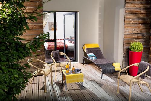 Imagen de la habitación del Hotel H&ocirc;tel Auberge de Chavannes. Foto 9