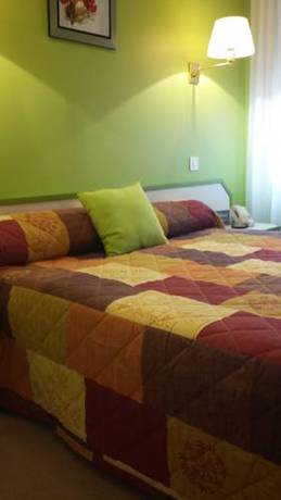 Imagen de la habitación del Hotel H&ocirc;tel Aux Cerisiers. Foto 3