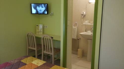 Imagen de la habitación del Hotel H&ocirc;tel Aux Cerisiers. Foto 4