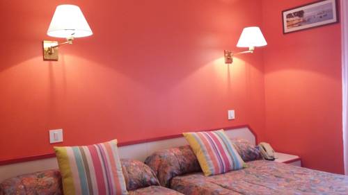Imagen de la habitación del Hotel H&ocirc;tel Aux Cerisiers. Foto 9