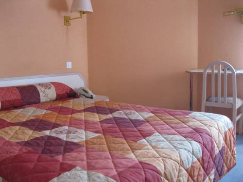 Imagen de la habitación del Hotel H&ocirc;tel Aux Cerisiers. Foto 10
