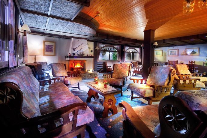 Imagen de los interiores del Hotel Hôtel Aux Mille Etoiles. Foto 19