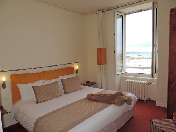 Imagen de la habitación del Hotel H&ocirc;tel Aux Tamaris - Vue Mer. Foto 11