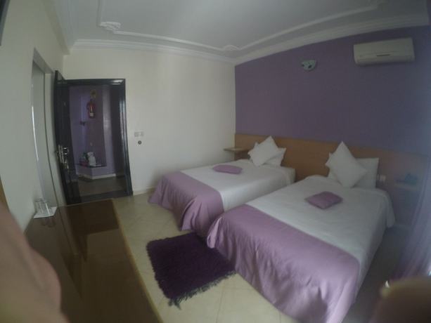 Imagen de la habitación del Hotel H&ocirc;tel Aymen. Foto 2