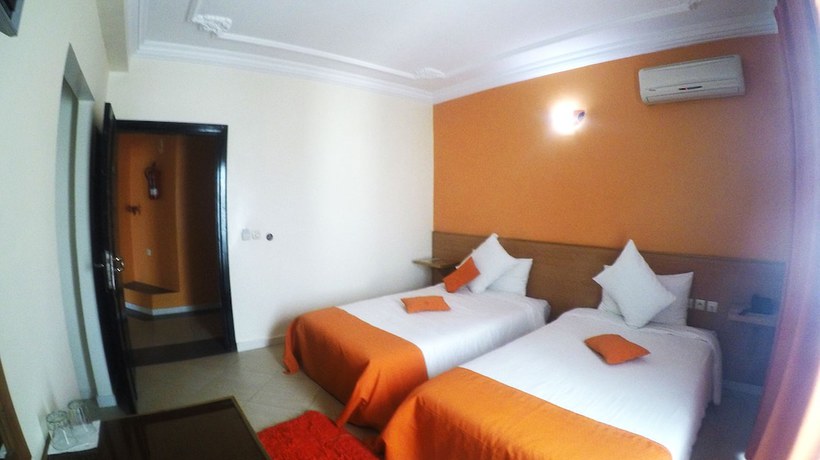 Imagen de la habitación del Hotel H&ocirc;tel Aymen. Foto 10