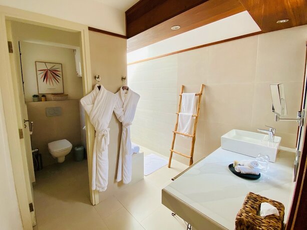 Imagen general del Hotel H&ocirc;tel BOMA. Foto 14