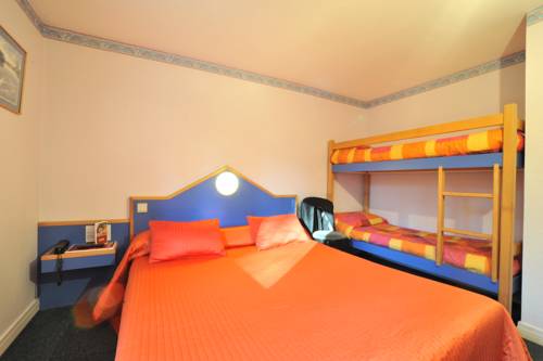 Imagen de la habitación del Hotel H&ocirc;tel Balladins Vend&ocirc;me. Foto 9