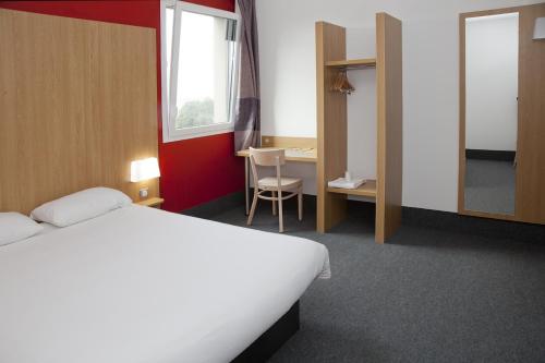 Imagen de la habitación del Hotel H&ocirc;tel B&B Nantes Savenay. Foto 5