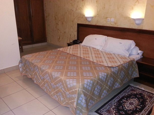 Imagen de la habitación del Hotel H&ocirc;tel Bano Palace. Foto 7