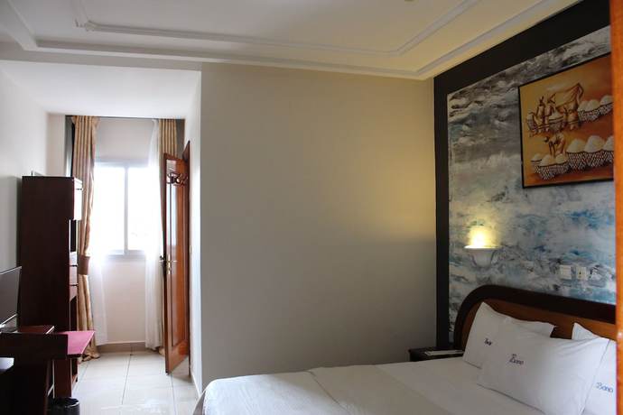 Imagen de la habitación del Hotel H&ocirc;tel Bano Palace. Foto 8