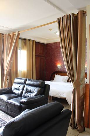 Imagen de la habitación del Hotel H&ocirc;tel Bano Palace. Foto 10