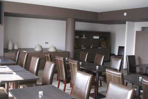 Imagen de la habitación del Hotel Hôtel Bar Le Globe. Foto 2