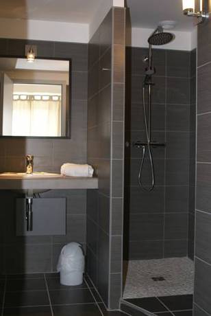 Imagen de la habitación del Hotel Hôtel Bar Le Globe. Foto 5