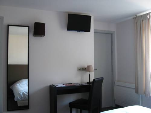 Imagen de la habitación del Hotel Hôtel Bar Le Globe. Foto 13