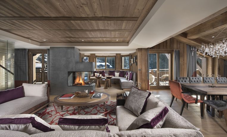 Imagen de la habitación del Hotel H&ocirc;tel Barri&egrave;re Les Neiges Courchevel. Foto 4