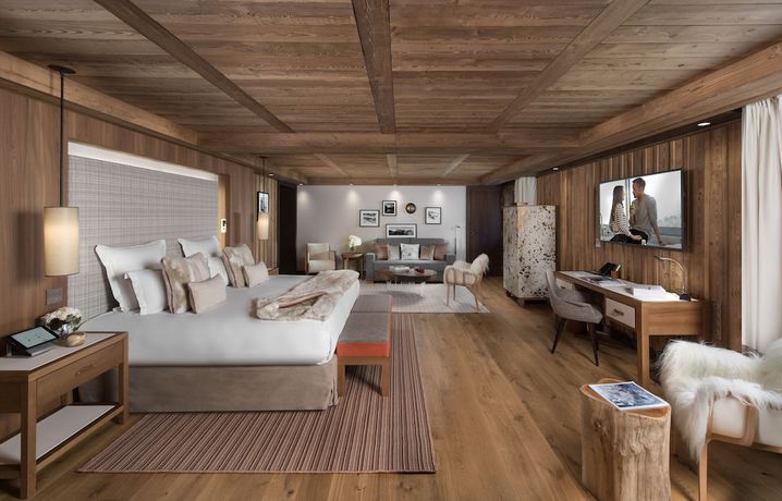 Imagen de la habitación del Hotel H&ocirc;tel Barri&egrave;re Les Neiges Courchevel. Foto 5