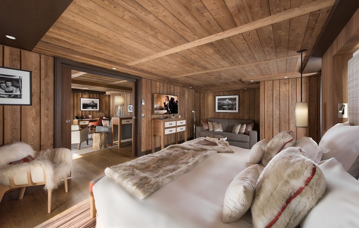 Imagen de la habitación del Hotel H&ocirc;tel Barri&egrave;re Les Neiges Courchevel. Foto 13