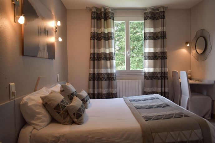 Imagen de la habitación del Hotel H&ocirc;tel Beau Site. Foto 12
