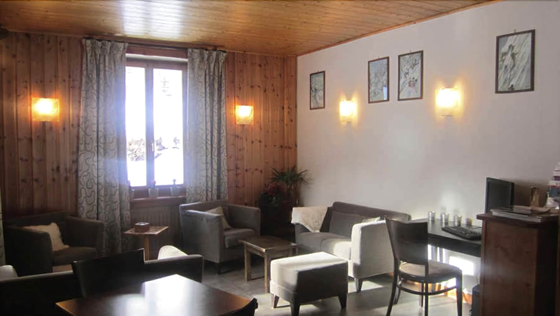 Imagen de la habitación del Hotel H&ocirc;tel Beau Soleil. Foto 11