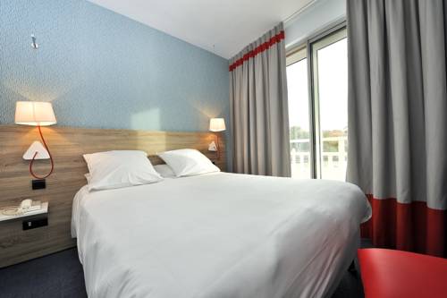 Imagen de la habitación del Hotel H&ocirc;tel Beau Soleil. Foto 10