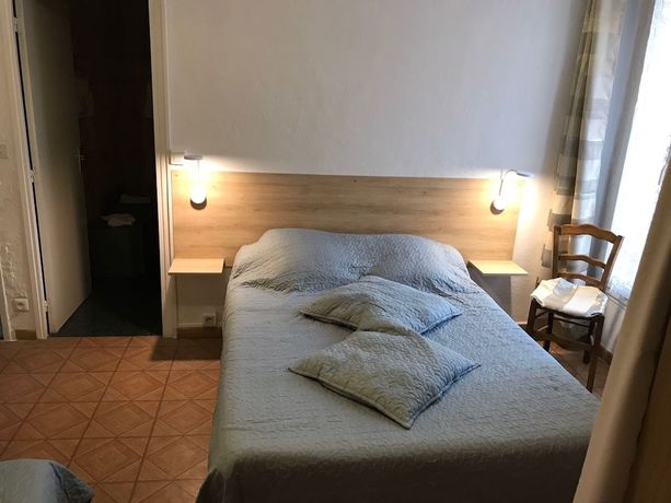 Imagen de la habitación del Hotel H&ocirc;tel Beaus&eacute;jour, Annot. Foto 11