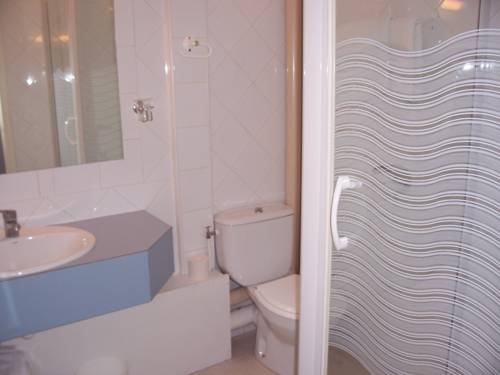 Imagen de la habitación del Hotel H&ocirc;tel Beausejour. Foto 9