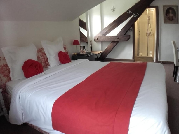 Imagen de la habitación del Hotel H&ocirc;tel Beausoleil. Foto 15