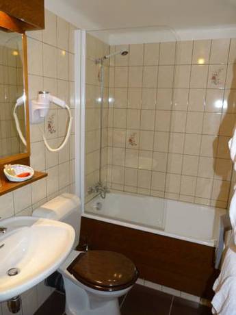 Imagen de la habitación del Hotel H&ocirc;tel Belalp. Foto 7