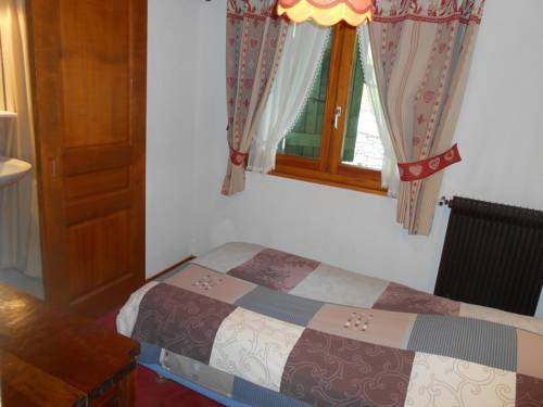 Imagen de la habitación del Hotel H&ocirc;tel Belalp. Foto 13