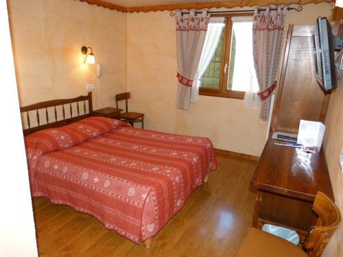 Imagen de la habitación del Hotel H&ocirc;tel Belalp. Foto 15