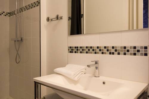 Imagen de la habitación del Hotel Hôtel Bellevue. Foto 6