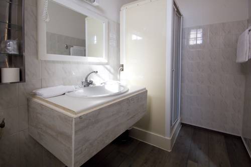 Imagen de la habitación del Hotel Hôtel Bellevue. Foto 8