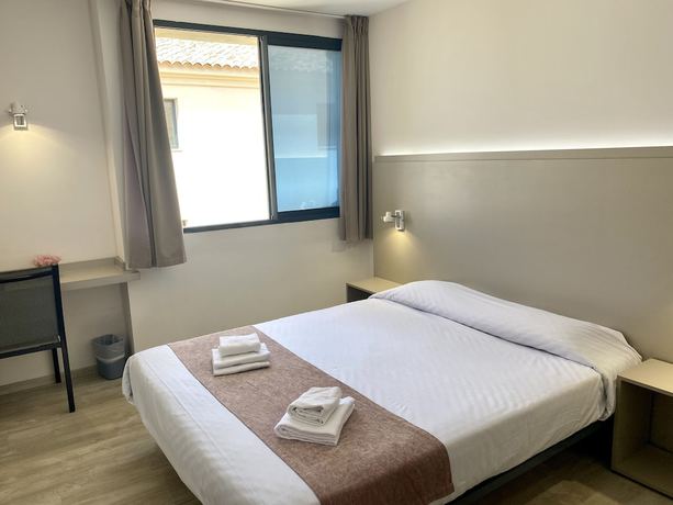 Imagen de la habitación del Hotel H&ocirc;tel Belv&eacute;d&egrave;re, Calvi. Foto 2