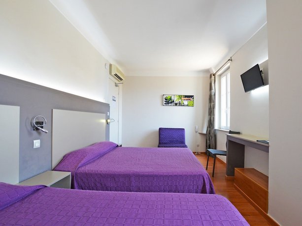 Imagen de la habitación del Hotel H&ocirc;tel Belv&eacute;d&egrave;re, Calvi. Foto 16