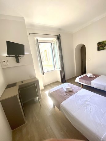 Imagen de la habitación del Hotel H&ocirc;tel Belv&eacute;d&egrave;re, Calvi. Foto 17