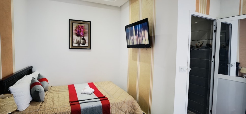 Imagen de la habitación del Hotel H&ocirc;tel Biarritz. Foto 2