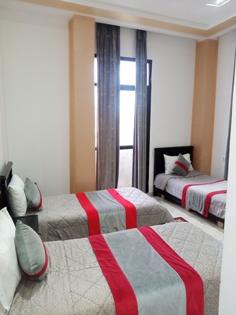 Imagen de la habitación del Hotel H&ocirc;tel Biarritz. Foto 12