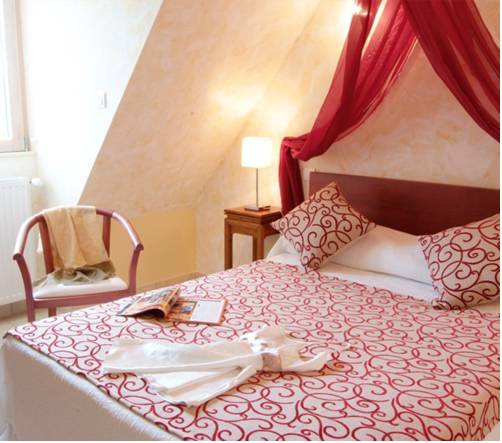 Imagen de la habitación del Hotel H&ocirc;tel Bon Encontre, Sarlat. Foto 4