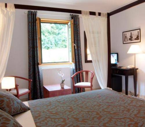 Imagen de la habitación del Hotel H&ocirc;tel Bon Encontre, Sarlat. Foto 6