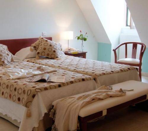 Imagen de la habitación del Hotel H&ocirc;tel Bon Encontre, Sarlat. Foto 11